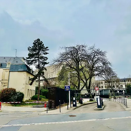 Le Des Ducs